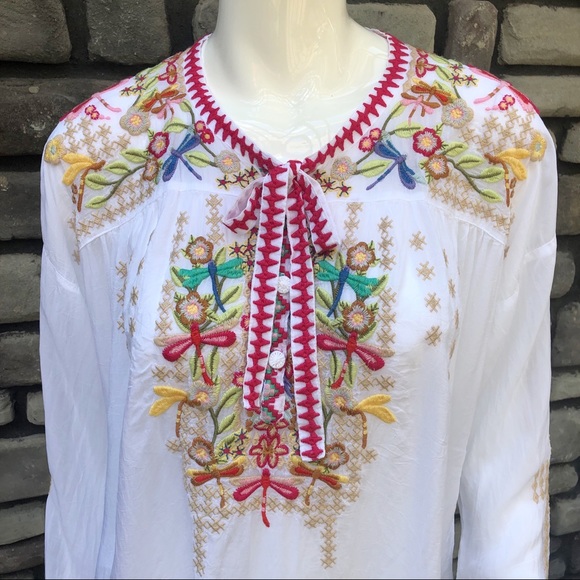 โญ๏ธHP๐งโโ๏ธ Johnny Was Dragonfly Blouse NWT sz S - Picture 3 of 9